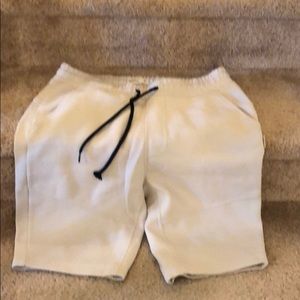 Hollister men’s athletic shorts